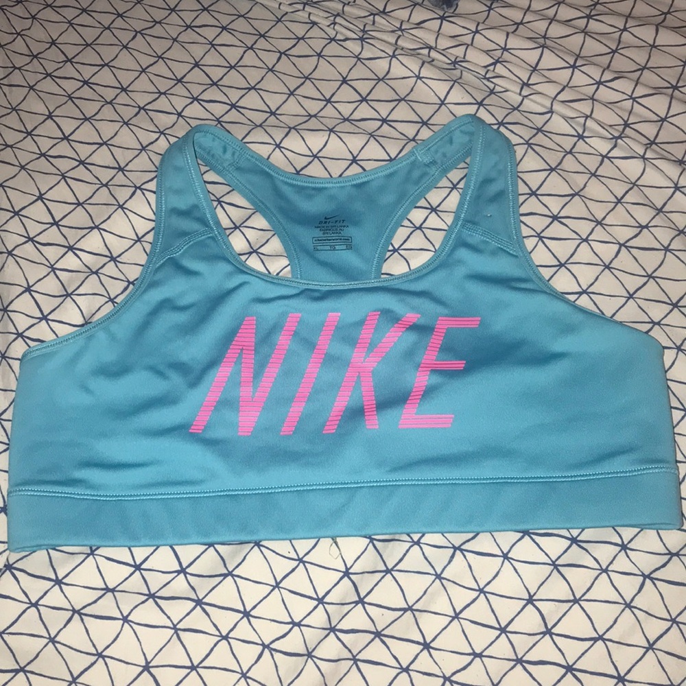 Nike sports bra